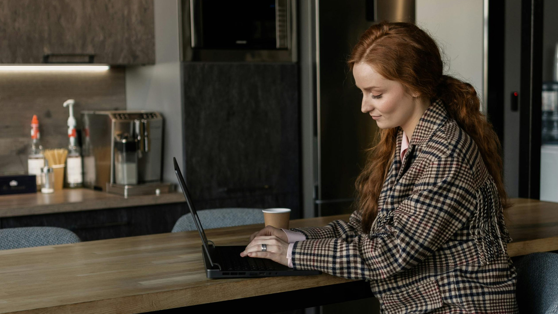 Hartelijk dank dat u contact met ons opneemt.